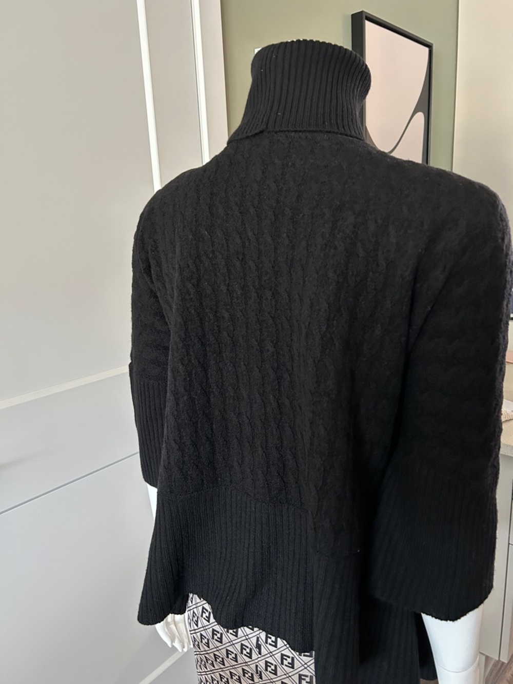 MaxMara Virgin Wool Poncho Sweater S/M Black Turtleneck - Picture 8 of 15